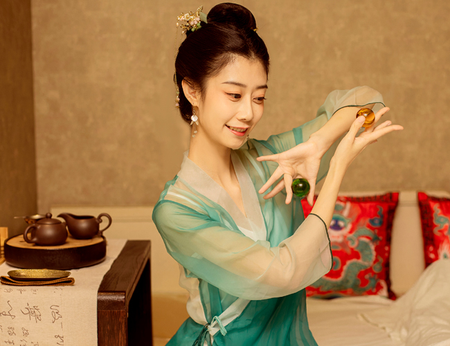 广州花都spa按摩会所艺师风采（七）让身沉浸,给心浴享